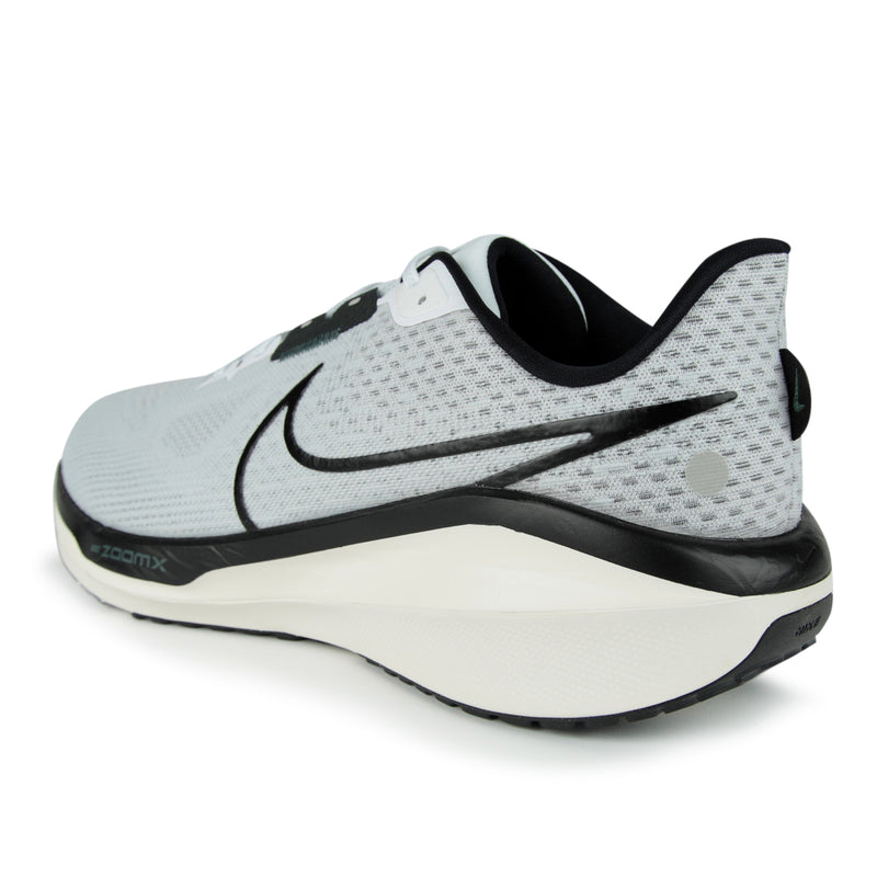 Nike Air Zoom Vomero 17 Shoes (Color: white/black/pure platinum)