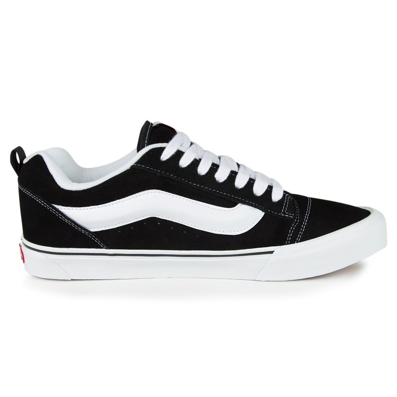 Vans Knu Skool Shoes (Color: black/true white)